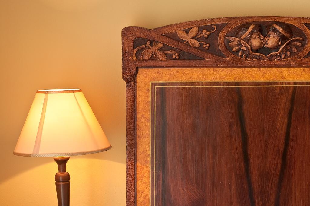 Porto Ulisse Bed & Breakfast Catania Bagian luar foto