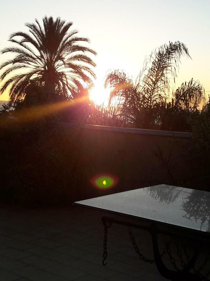 Porto Ulisse Bed & Breakfast Catania Bagian luar foto