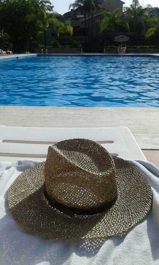 Porto Ulisse Bed & Breakfast Catania Bagian luar foto