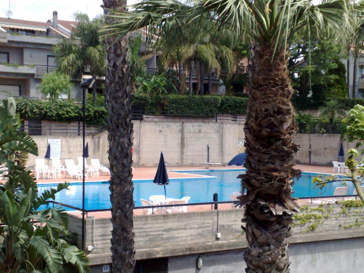 Porto Ulisse Bed & Breakfast Catania Bagian luar foto